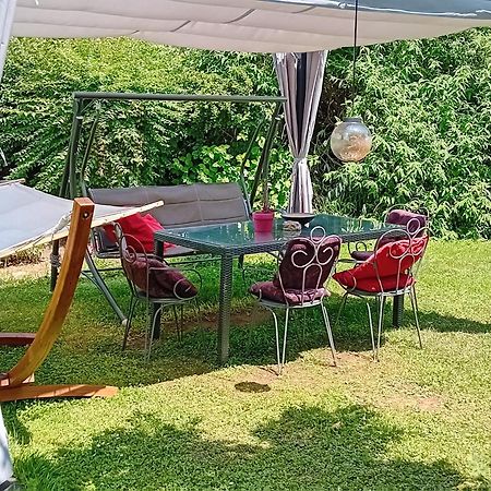 Indian Tent Tipi In Shared Lot And Shared Bathroom Mrse Buitenkant foto