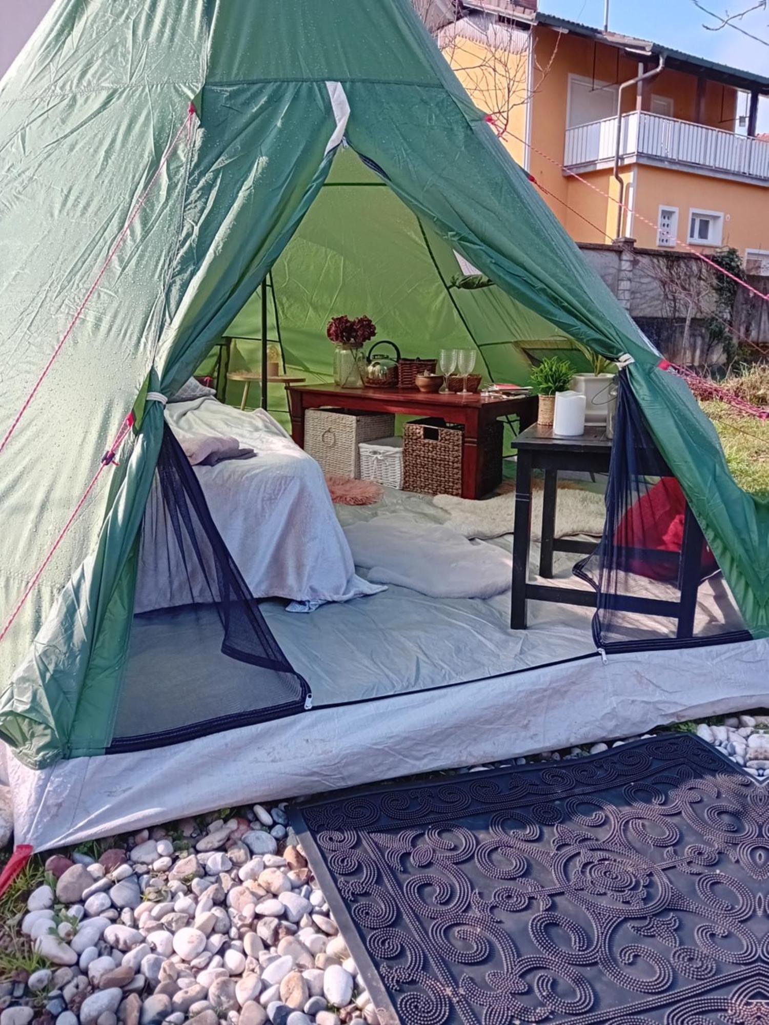 Indian Tent Tipi In Shared Lot And Shared Bathroom Mrse Buitenkant foto