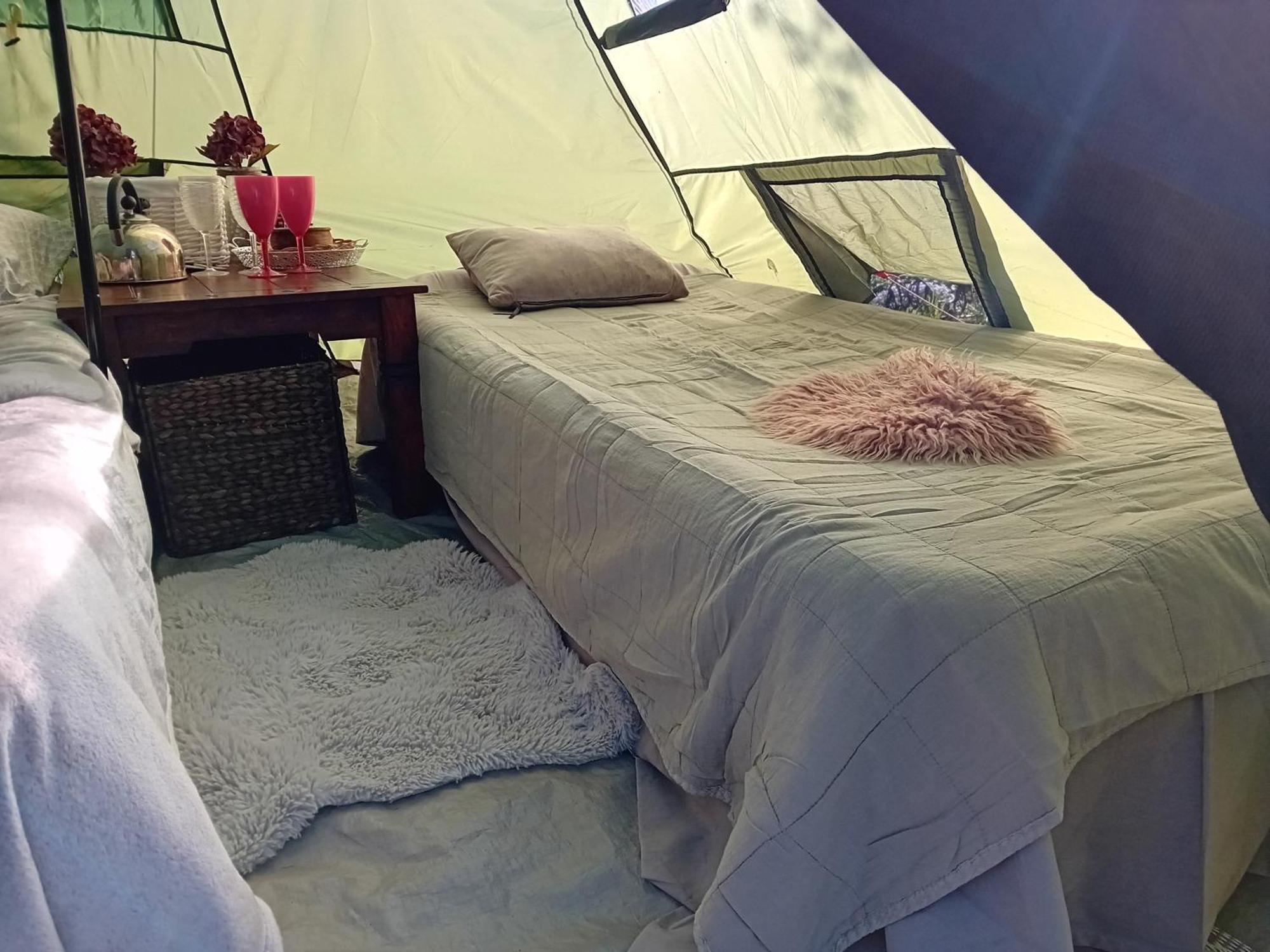 Indian Tent Tipi In Shared Lot And Shared Bathroom Mrse Buitenkant foto